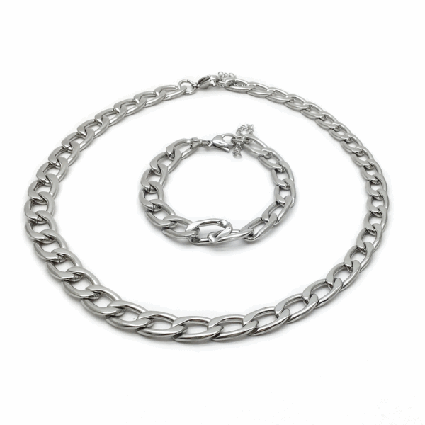 Gold Stainless Steel Large Curb Chain Necklace & Bracelet Set - Image 2