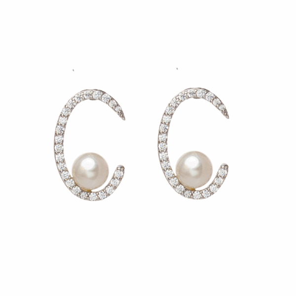 Gold Diamante Circle Pearl Earring - Image 2