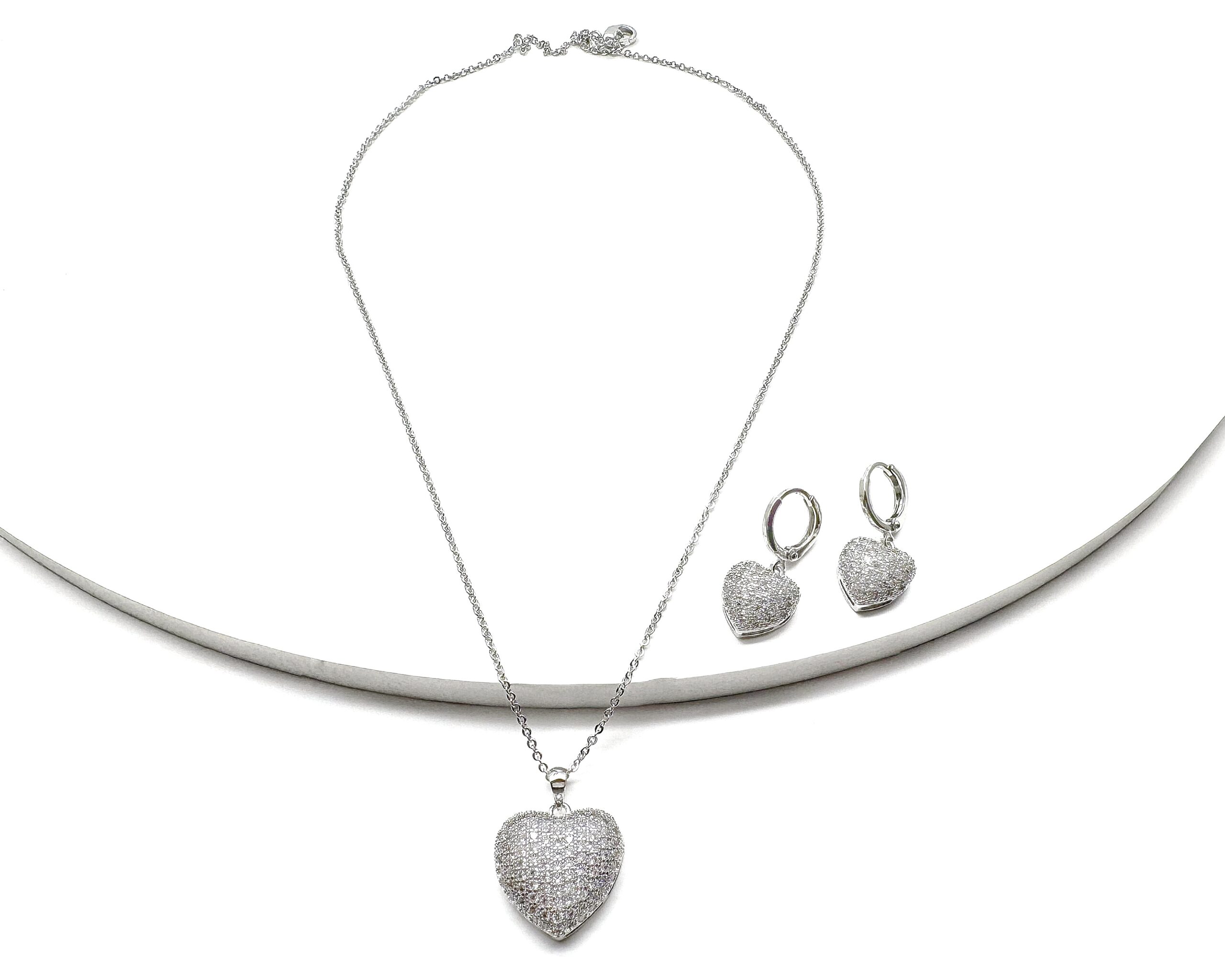 Accessories2die4