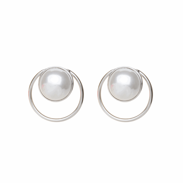 Gold Ringed Pearl Earrings - Image 4