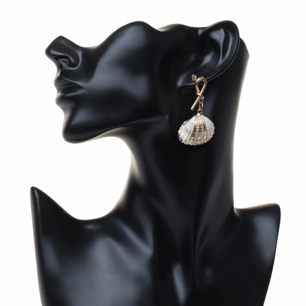 Gold Sea shell Earrings - Image 3